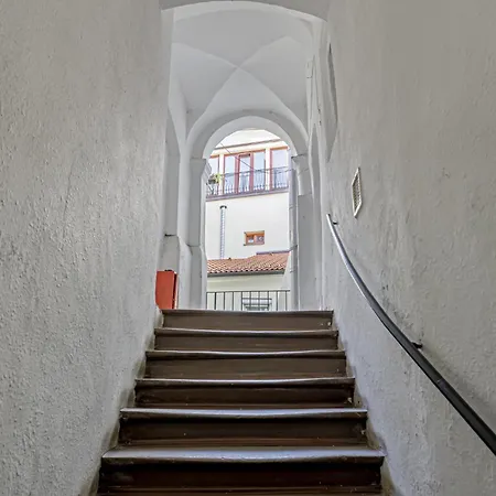 Apartmán Prima - Spacious In The Main Square With Large Living Bratislava