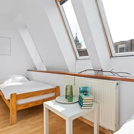 Main Square Luxe - Old Town Daire Bratislava